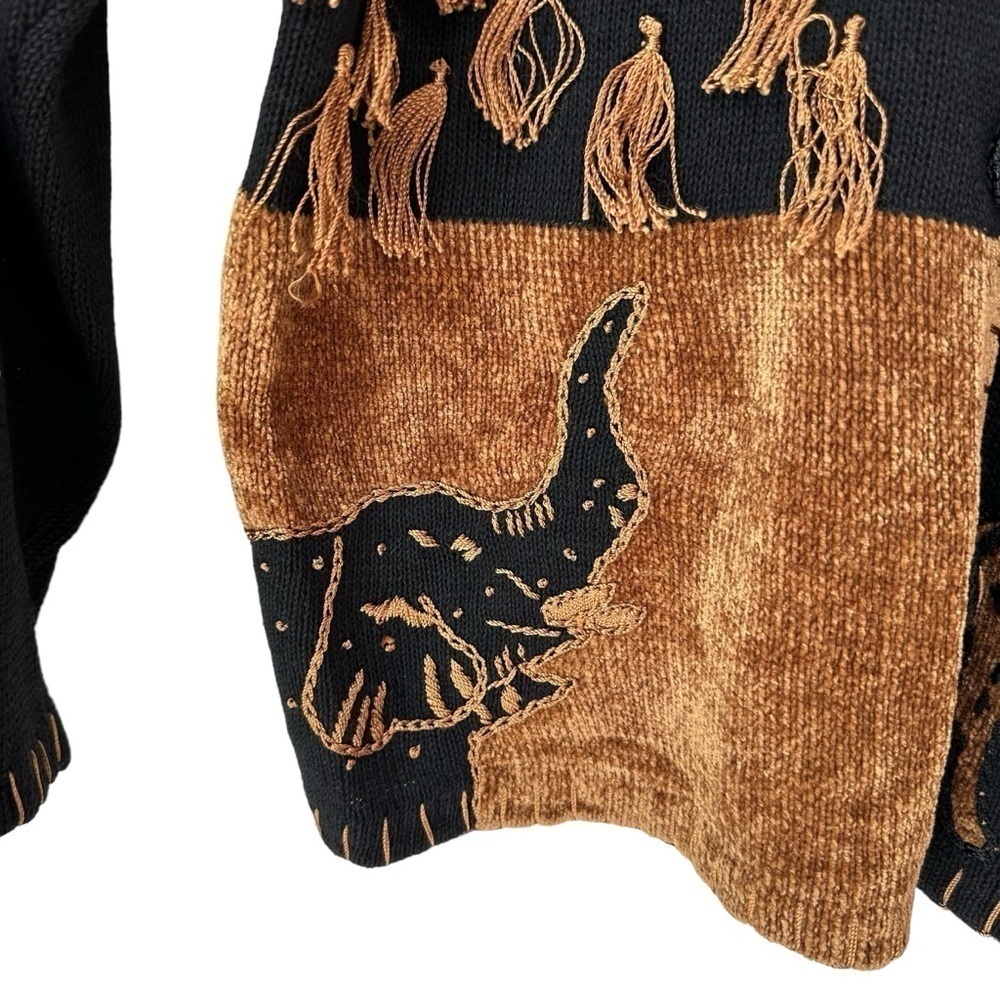 Safari Jungle Animals Long Sleeve Vintage Cardigan Sweater, Large - Picture 4 of 10